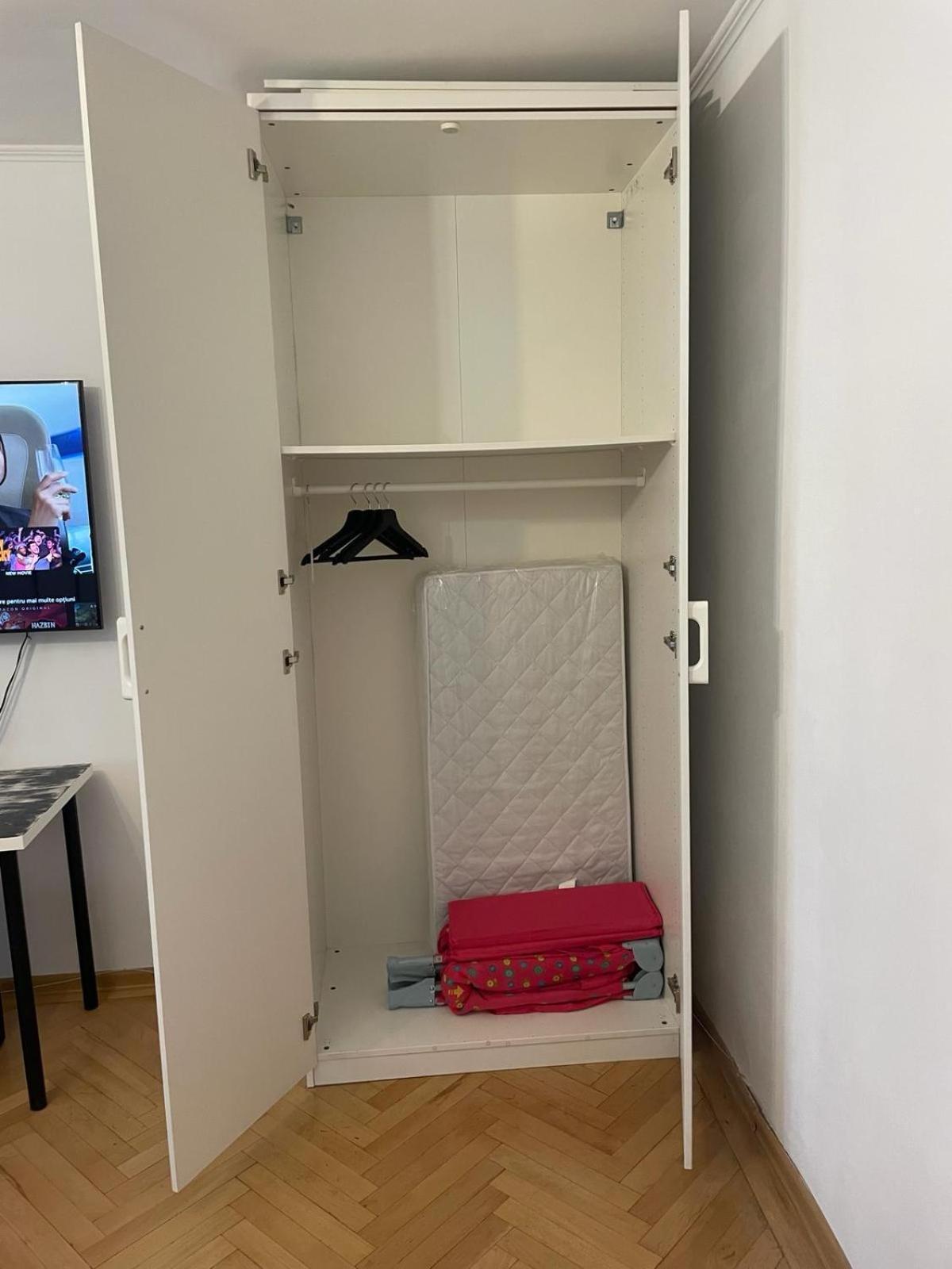 Emm Apartament - 100M Parc Si Metrou Tinererului 布加勒斯特 外观 照片