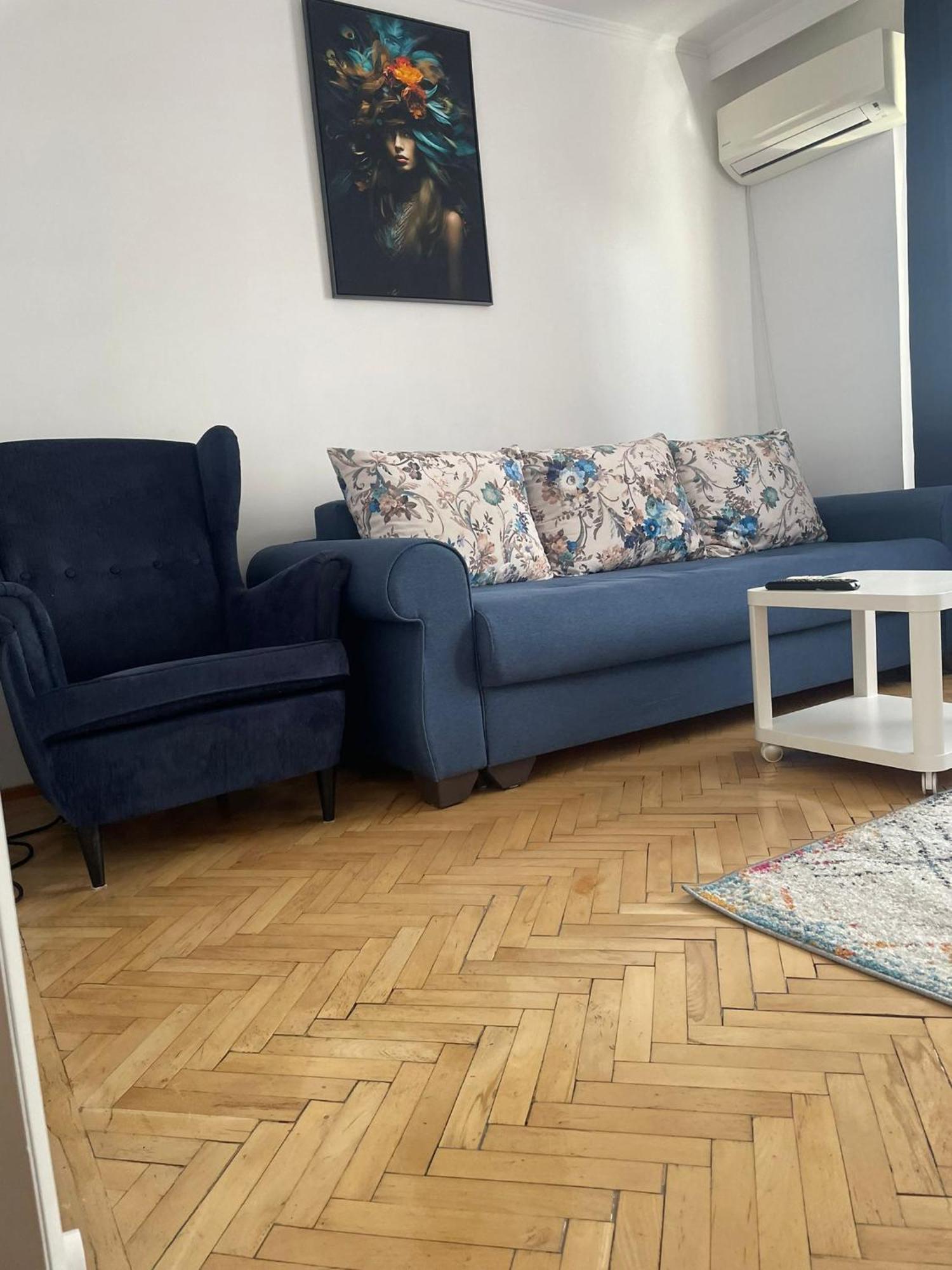 Emm Apartament - 100M Parc Si Metrou Tinererului 布加勒斯特 外观 照片