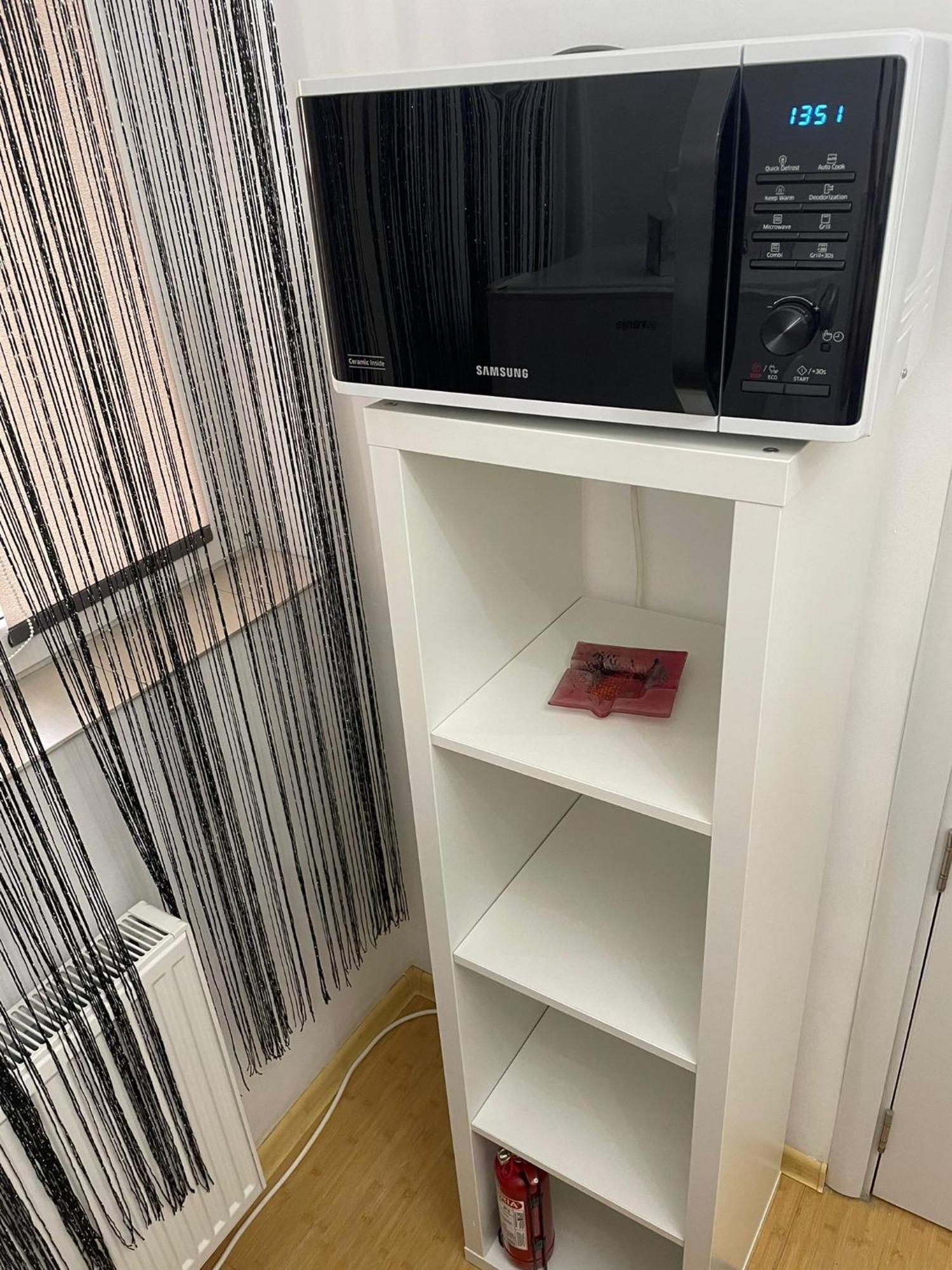 Emm Apartament - 100M Parc Si Metrou Tinererului 布加勒斯特 外观 照片