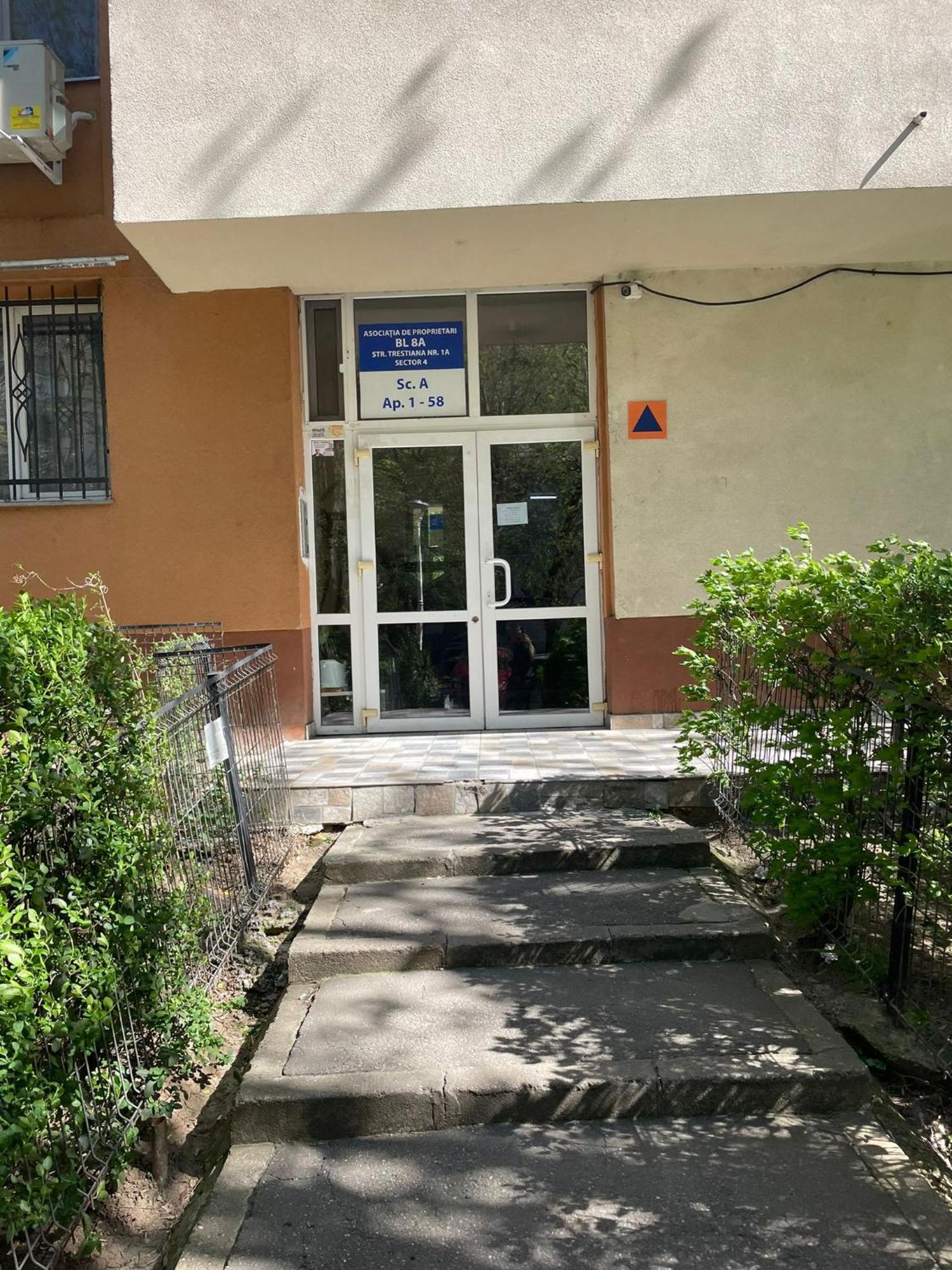 Emm Apartament - 100M Parc Si Metrou Tinererului 布加勒斯特 外观 照片